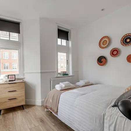 Lovely Kensington Apartments London Exterior photo